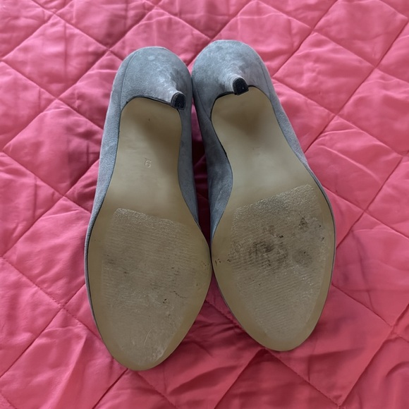 Apt 9 Gray Suede Booties Sz 9 - Picture 8 of 8